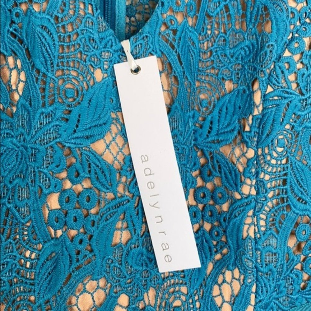 SOLD NWT ADELYN RAE Lily Mixed Lace Dress - Picture 6 of 8